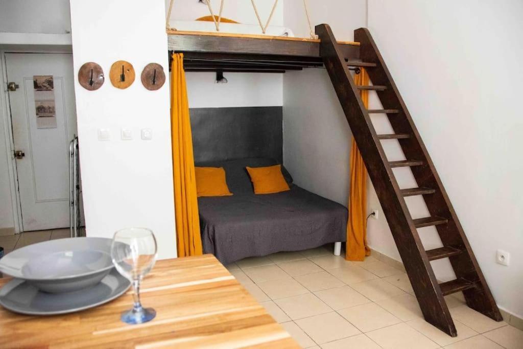 Appartement Tout Equipe Au Coeur Du Vieux Port Marsiglia Esterno foto